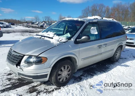 2006 Chrysler Town & Country Touring from USA, damaged, VIN 2A4GP54L76R871174